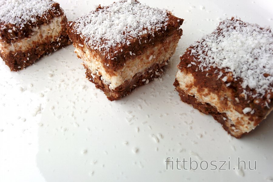 Kakaós Kockák Túrós-Kókuszos Töltelékkel