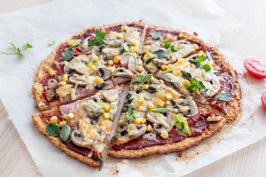 Egyszerű fitnesz pizza túróból és zabpehelyből